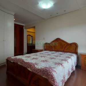 Apto Mobiliado com 187m², 3 dormitórios, 2 vagas, no bairro Lourdes em Caxias do Sul para Comprar