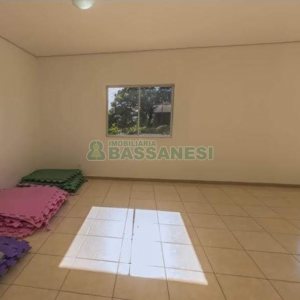Apartamento com 40m², 2 dormitórios, 1 vaga, no bairro Bela Vista em Caxias do Sul para Alugar