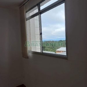 Apartamento com 40m², 2 dormitórios, 1 vaga, no bairro Bela Vista em Caxias do Sul para Alugar