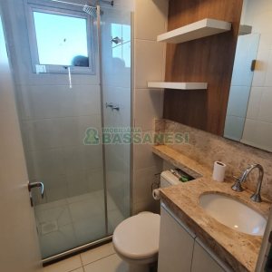 Apartamento com 65m², 3 dormitórios, 1 vaga, no bairro Lourdes em Caxias do Sul para Comprar