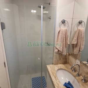 Apartamento com 65m², 3 dormitórios, 1 vaga, no bairro Lourdes em Caxias do Sul para Comprar