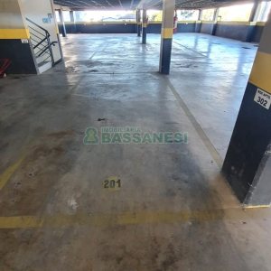 Apartamento com 65m², 3 dormitórios, 1 vaga, no bairro Lourdes em Caxias do Sul para Comprar