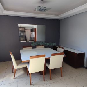 Sobrado com 257m², 4 dormitórios, 3 vagas, no bairro Colina Sorriso em Caxias do Sul para Comprar