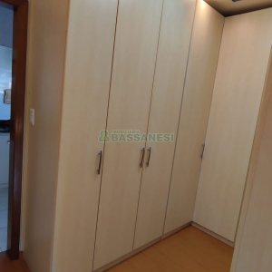 Sobrado com 257m², 4 dormitórios, 3 vagas, no bairro Colina Sorriso em Caxias do Sul para Comprar