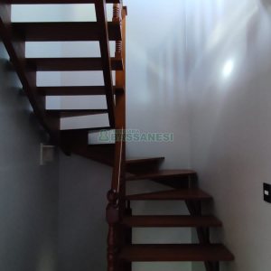 Sobrado com 257m², 4 dormitórios, 3 vagas, no bairro Colina Sorriso em Caxias do Sul para Comprar