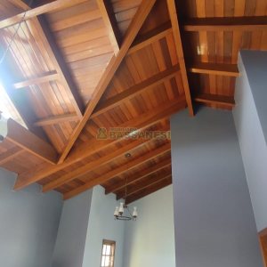 Sobrado com 257m², 4 dormitórios, 3 vagas, no bairro Colina Sorriso em Caxias do Sul para Comprar