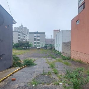 Terreno com 1694m², no bairro São Pelegrino em Caxias do Sul para Alugar