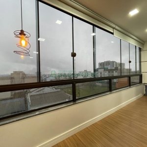 Apartamento com 106m², 2 dormitórios, 2 vagas, no bairro Morada dos Alpes em Caxias do Sul para Comprar