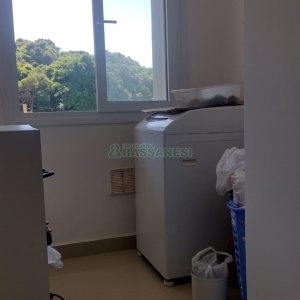Apartamento com 85m², 3 dormitórios, 2 vagas, no bairro Centro em Caxias do Sul para Comprar