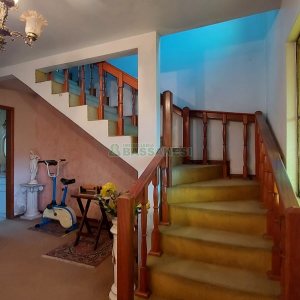 Casa com 200m², 3 dormitórios, 2 vagas, no bairro Panazzolo em Caxias do Sul para Comprar