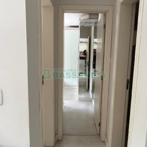 Apto Mobiliado com 62m², 2 dormitórios, 1 vaga, no bairro Marechal Floriano em Caxias do Sul para Alugar