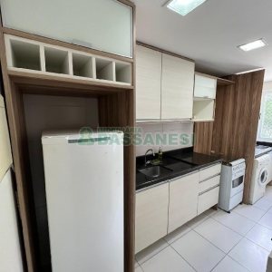 Apto Mobiliado com 62m², 2 dormitórios, 1 vaga, no bairro Marechal Floriano em Caxias do Sul para Alugar