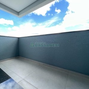 Apartamento com 81m², 2 dormitórios, 2 vagas, no bairro Santa Catarina em Caxias do Sul para Comprar