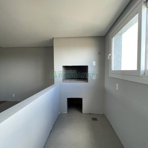 Apartamento com 81m², 2 dormitórios, 2 vagas, no bairro Santa Catarina em Caxias do Sul para Comprar