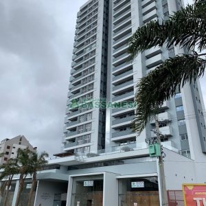 Apartamento com 81m², 2 dormitórios, 2 vagas, no bairro Santa Catarina em Caxias do Sul para Comprar