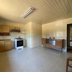 Casa com 130m², 3 dormitórios, 1 vaga, no bairro Rio Branco em Caxias do Sul para Comprar