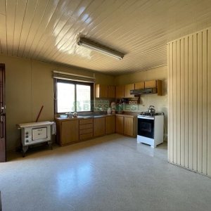 Casa com 130m², 3 dormitórios, 1 vaga, no bairro Rio Branco em Caxias do Sul para Comprar