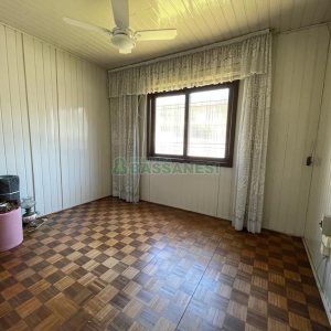 Casa com 130m², 3 dormitórios, 1 vaga, no bairro Rio Branco em Caxias do Sul para Comprar