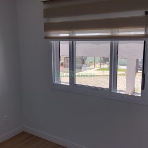 Apartamento com 67m², 3 dormitórios, 2 vagas, no bairro Kayser em Caxias do Sul para Comprar