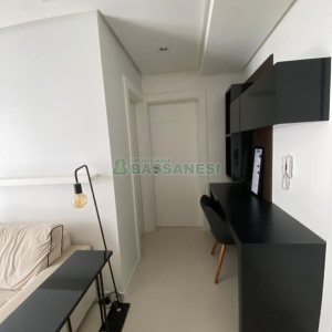 Apartamento com 47m², 1 dormitório, 1 vaga, no bairro Sagrada Família em Caxias do Sul para Comprar