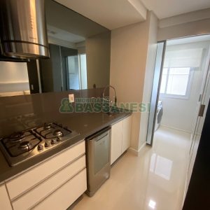 Apartamento com 47m², 1 dormitório, 1 vaga, no bairro Sagrada Família em Caxias do Sul para Comprar