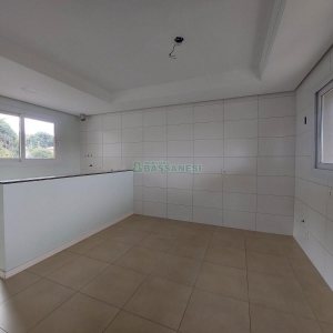 Apartamento com 110m², 2 dormitórios, 1 vaga, no bairro São Leopoldo em Caxias do Sul para Alugar