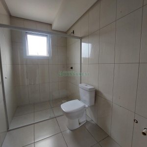 Apartamento com 110m², 2 dormitórios, 1 vaga, no bairro São Leopoldo em Caxias do Sul para Alugar