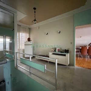 Casa com 180m², 3 dormitórios, no bairro São Pelegrino em Caxias do Sul para Alugar