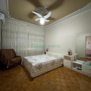 Casa com 180m², 3 dormitórios, no bairro São Pelegrino em Caxias do Sul para Alugar