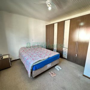 Casa com 105m², 3 dormitórios, 2 vagas, no bairro Interlagos em Caxias do Sul para Comprar