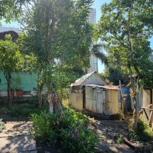 Casa com 100m², 3 dormitórios, 2 vagas, no bairro Centro em Caxias do Sul para Comprar