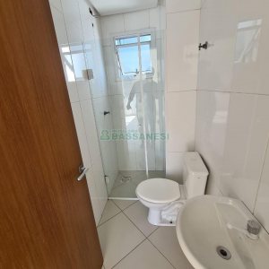 Kitinete com 30m², 1 dormitório, no bairro Centro em Caxias do Sul para Alugar