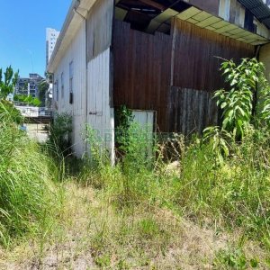 Terreno com 150m², no bairro São Pelegrino em Caxias do Sul para Alugar