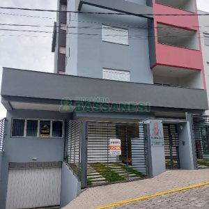 Apartamento com 80m², 2 dormitórios, 1 vaga, no bairro Esplanada em Caxias do Sul para Comprar