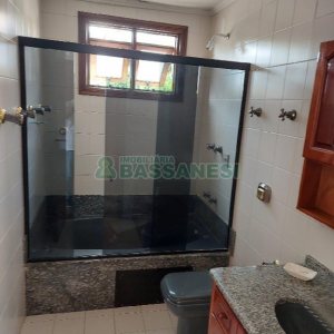 Apto Mobiliado com 97m², 3 dormitórios, 2 vagas, no bairro Bela Vista em Caxias do Sul para Alugar