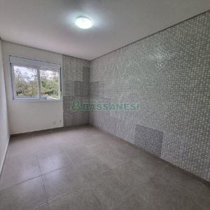 Apartamento com 173m², 3 dormitórios, 3 vagas, no bairro Vinhedos em Caxias do Sul para Comprar