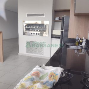 Apartamento com 52m², 2 dormitórios, 1 vaga, no bairro Belo Horizonte em Caxias do Sul para Alugar