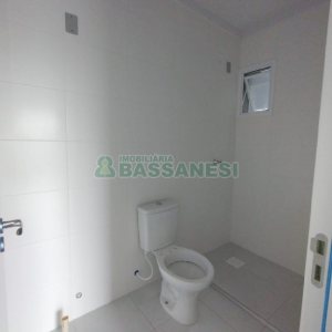 Apartamento com 52m², 2 dormitórios, 1 vaga, no bairro Belo Horizonte em Caxias do Sul para Alugar