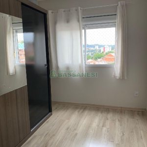 Apto Mobiliado com 56m², 2 dormitórios, 1 vaga, no bairro Cinqüentenário em Caxias do Sul para Alugar