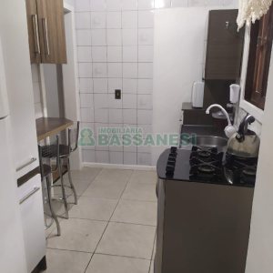 Casa com 125m², 4 dormitórios, 1 vaga, no bairro Salgado Filho em Caxias do Sul para Comprar