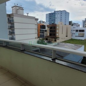 Apartamento com 145m², 3 dormitórios, 2 vagas, no bairro Villagio Iguatemi em Caxias do Sul para Comprar