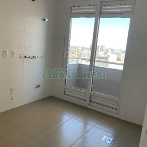 Apartamento com 206m², 3 dormitórios, 4 vagas, no bairro Panazzolo em Caxias do Sul para Comprar