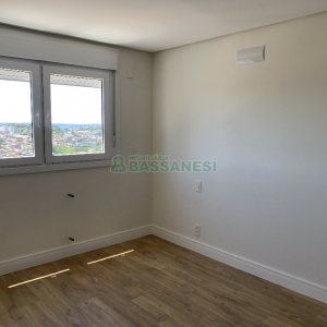 Apartamento com 206m², 3 dormitórios, 4 vagas, no bairro Panazzolo em Caxias do Sul para Comprar