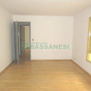 Apartamento com 82m², 2 dormitórios, 1 vaga, no bairro Santa Catarina em Caxias do Sul para Alugar