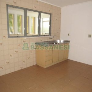 Apartamento com 82m², 2 dormitórios, 1 vaga, no bairro Santa Catarina em Caxias do Sul para Alugar