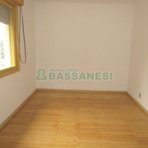 Apartamento com 82m², 2 dormitórios, 1 vaga, no bairro Santa Catarina em Caxias do Sul para Alugar