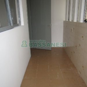 Apartamento com 82m², 2 dormitórios, 1 vaga, no bairro Santa Catarina em Caxias do Sul para Alugar