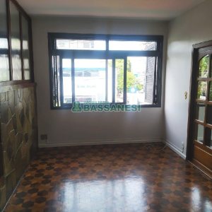 Predio com 344m², 4 dormitórios, no bairro Centro em Caxias do Sul para Comprar