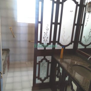 Predio com 344m², 4 dormitórios, no bairro Centro em Caxias do Sul para Comprar