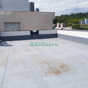 Predio com 344m², 4 dormitórios, no bairro Centro em Caxias do Sul para Comprar